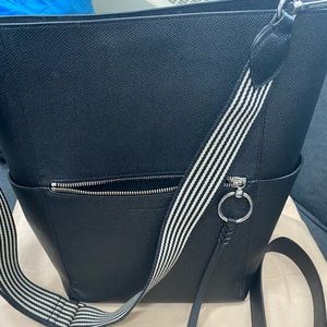 Rebecca Minkoff Bucket Bag with 2 shoulder straps.